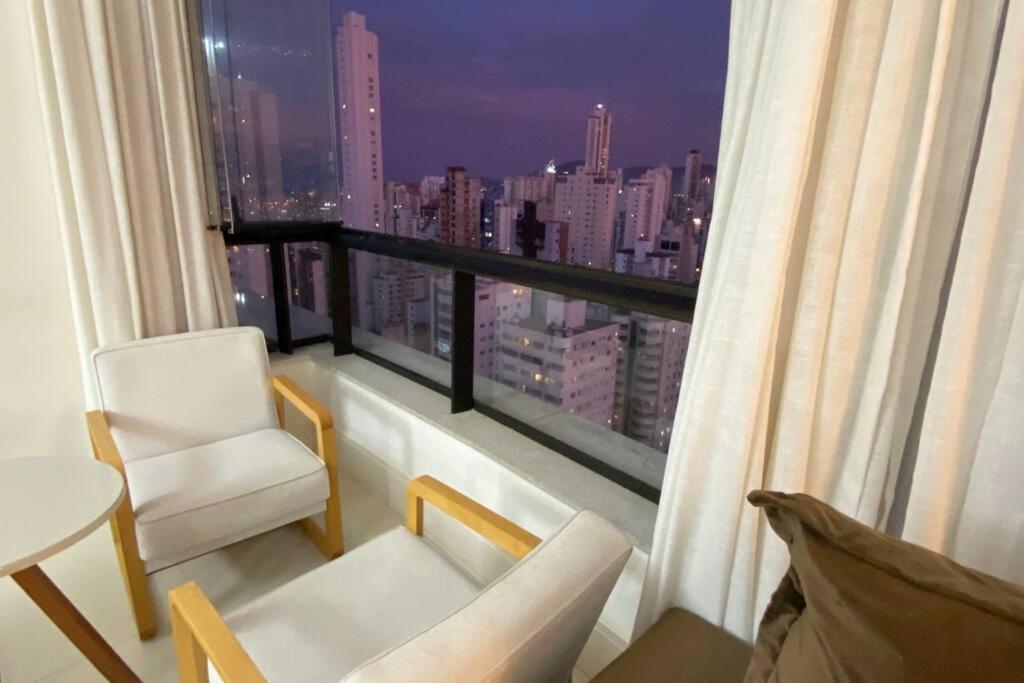 Apartamento No Centro, Com Vista Mar E Cristo Luz Balneario Camboriu Exterior photo